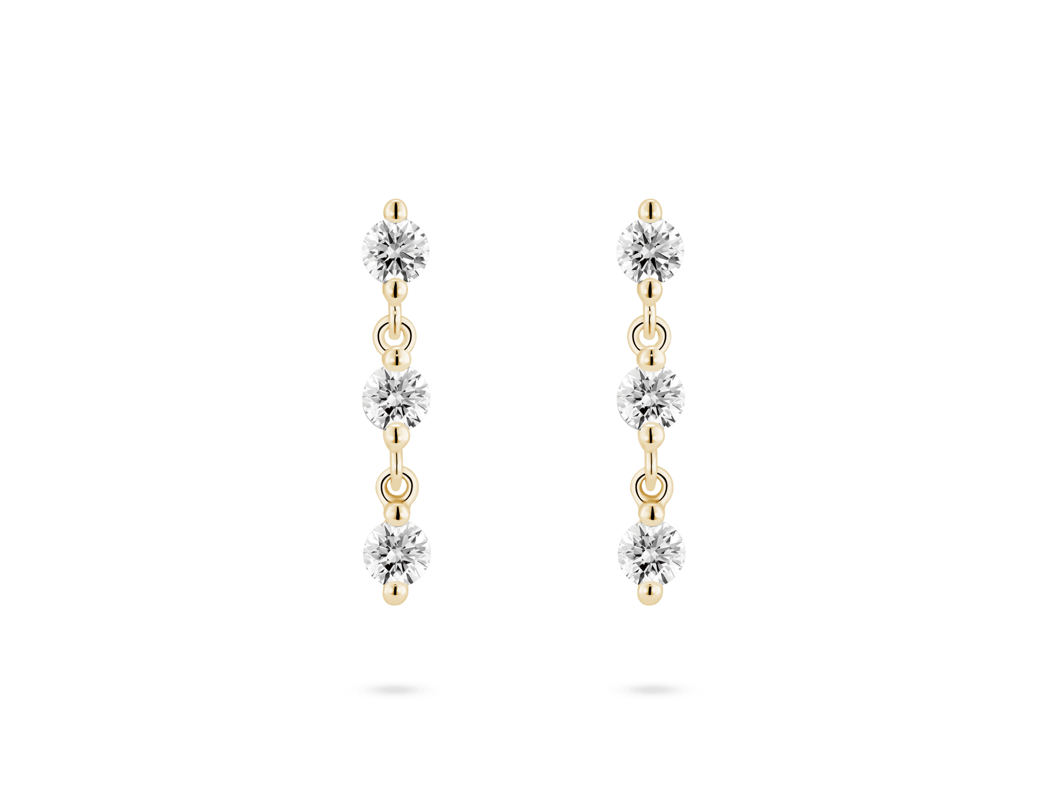 Boucles d'oreilles pendantes en diamants de qualité supérieure cultivés en laboratoire et taille brillant